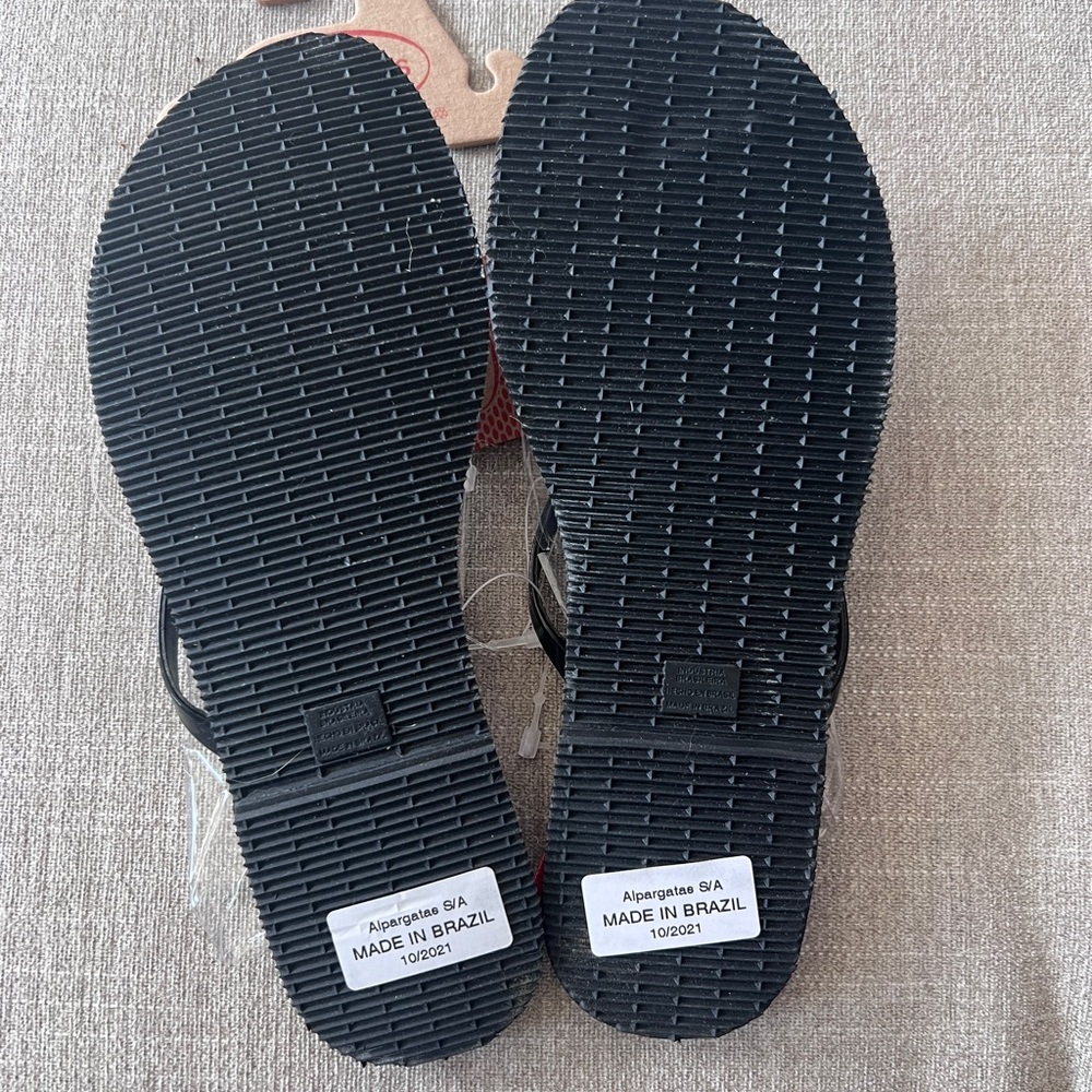 Havaianas Black Slim Flip Flops - Picture 3 of 3